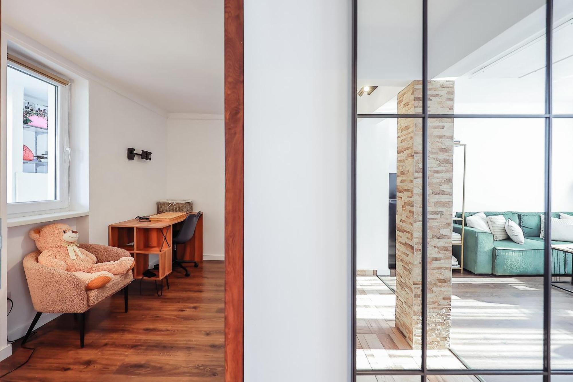Oradea City Center Apartment Near Aquapark With Jacuzzi & Parking Exterior foto